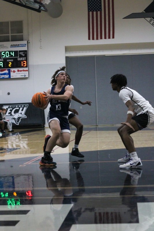 Seahawks senior Tate Sickler drives to the cup.