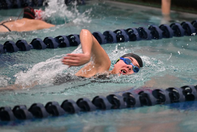 Sophomore Claudia Stazzone wins the 500 free with a 5:51.11 time.