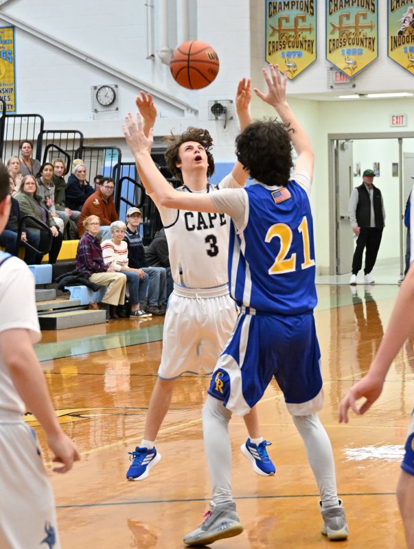 Cape sophomore Xavier (The X-Man) Zimmer takes a three-point shot early in the contest.