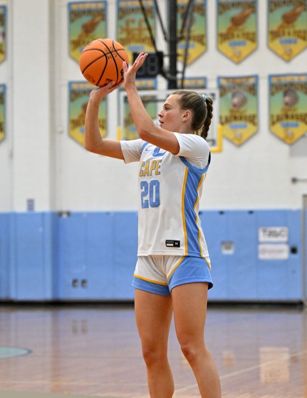 Ally Diehl knocks one down.
