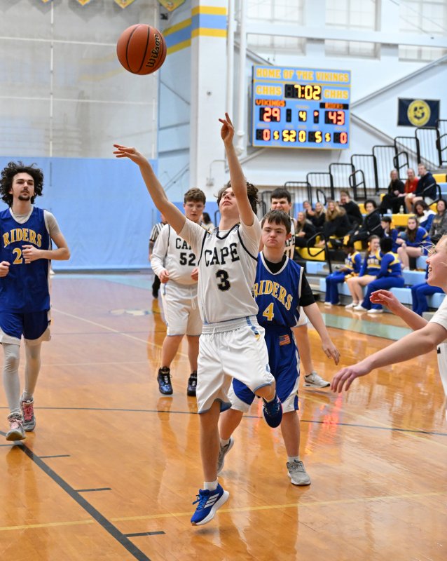 Cape sophomore Xavier Zimmer finishes a Vikings fast break.