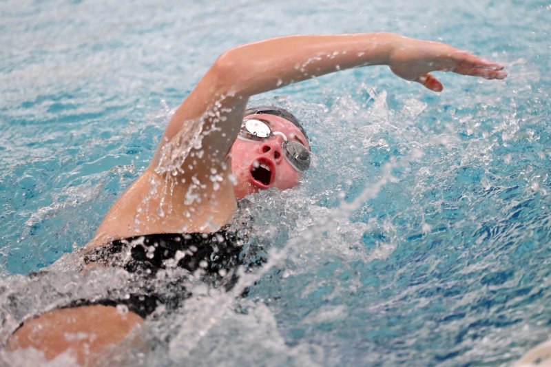 Cape sophomore Quinn Pidgeon wins the 200 free with a time of 2:45.24.