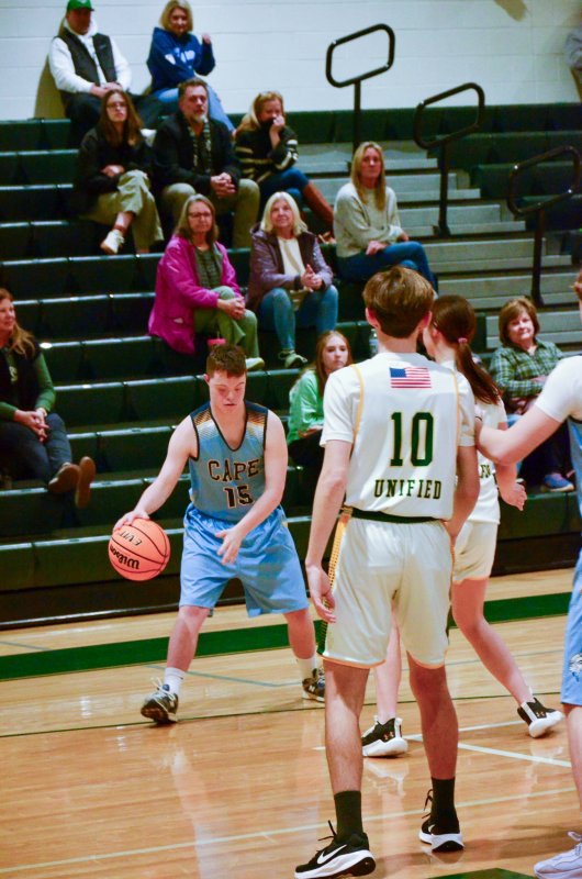 Vikings sophomore Luke Archer shows off his handle on the perimeter.
