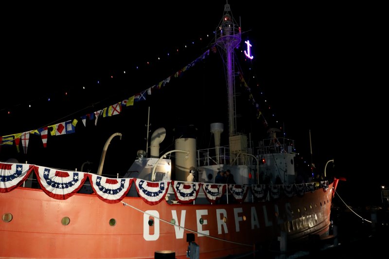 The Lightship Overfalls was open for tours before the early anchor drop. The traditional anchor can be seen at the top of the mast.