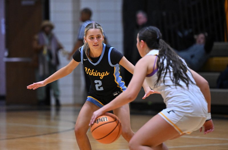 Cape sophomore Mikaela Gordon plays tough defense on Padua’s Sophia Baffone.