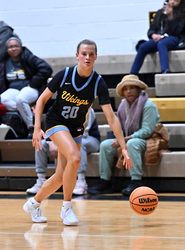 Junior Ally Diehl speeds up the sideline.