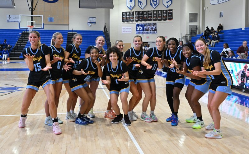 Cape reps six-seven for their final score. Shown are (l-r) Amalia Fruchtman, Haley Gamuciello, Amara Fruchtman, Natalie Horsey, Sydney Whetzel, Erinn Rodriguez, Mikaela Gordon, Ally Diehl, Maya Yngve, Jurnee White, Jordynn Bowe and Mairead Rishko.