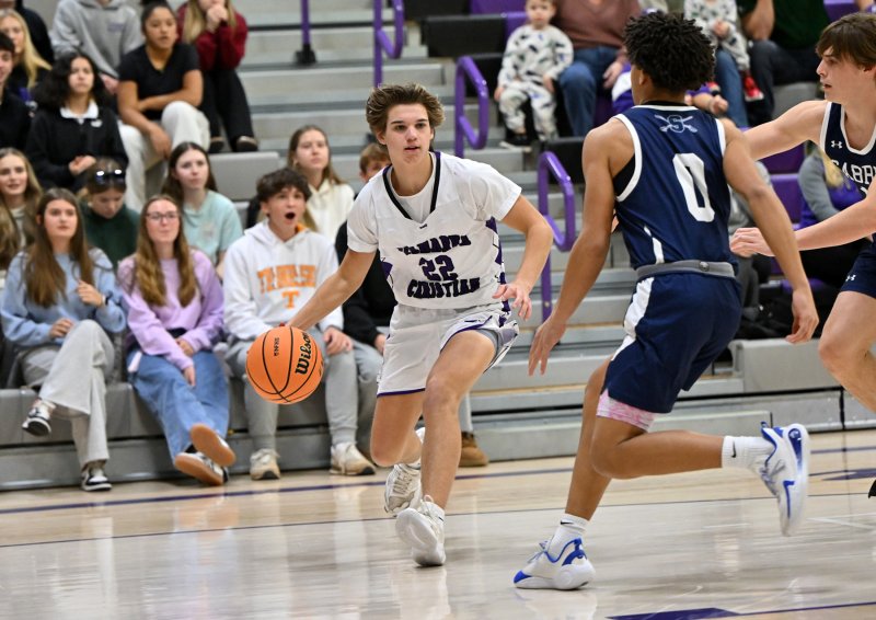 Royals junior guard Josh LoRusso looks to drive to the paint.