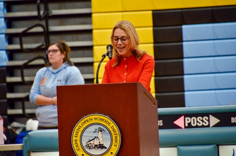 Cape Superintendent Dr. Jenny Nauman thanks members of the community at halftime.