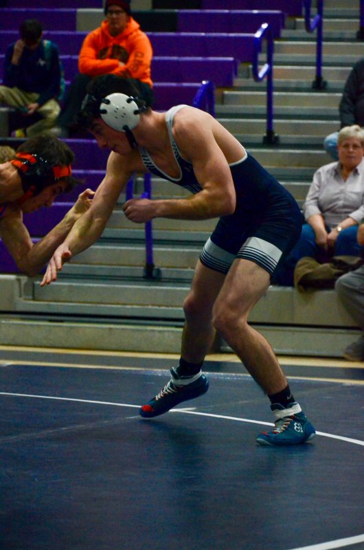 Seahawks senior Ryan Buckler dodges an attempt.