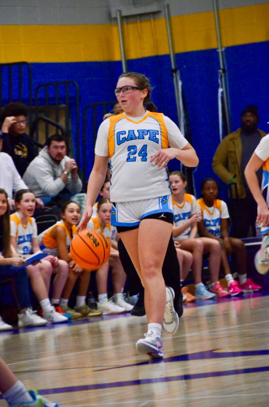 Beacon eighth-grader London Steigerwalt brings the ball up.