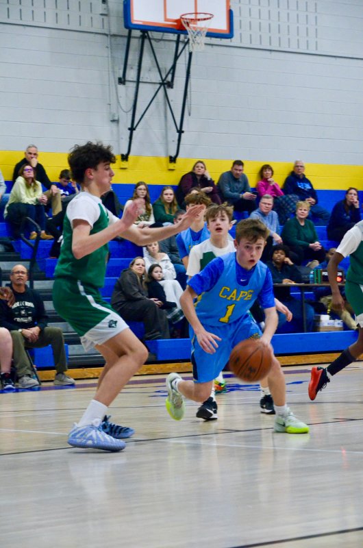 Beacon seventh-grader Lucas Skonieczki enters the paint.