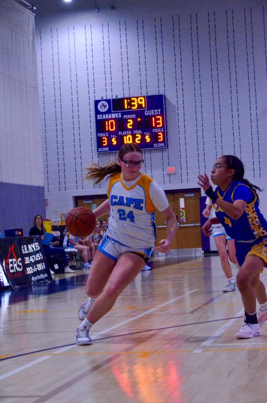 Beacon eighth-grader London Steigerwalt drives inside.
