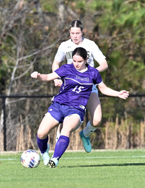 Freshman Abby Kachnovitz boots the ball upfield.