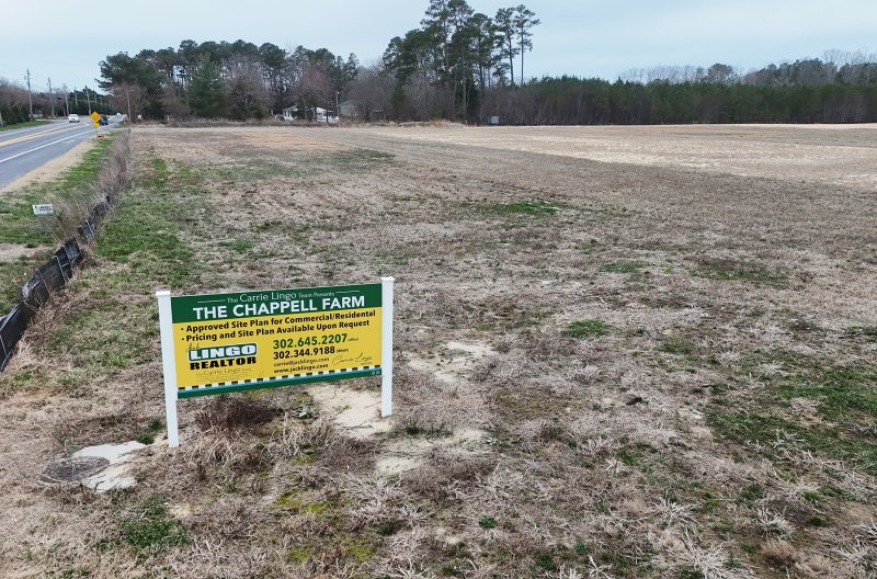 The Sussex County Planning & Zoning Commission voted 5-0 to approve the final site plan for the Chappell Farm project at the intersection of Cave Neck Road and Route 1 between Lewes and Milton. NICK ROTH PHOTO