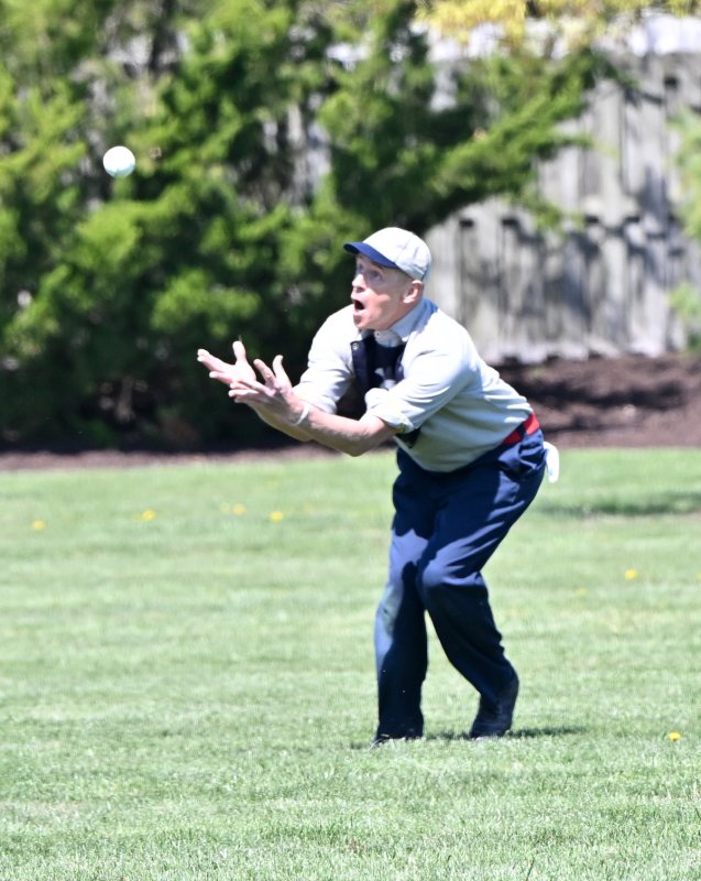 George "Pic" Algard snags a catch for Elkton.