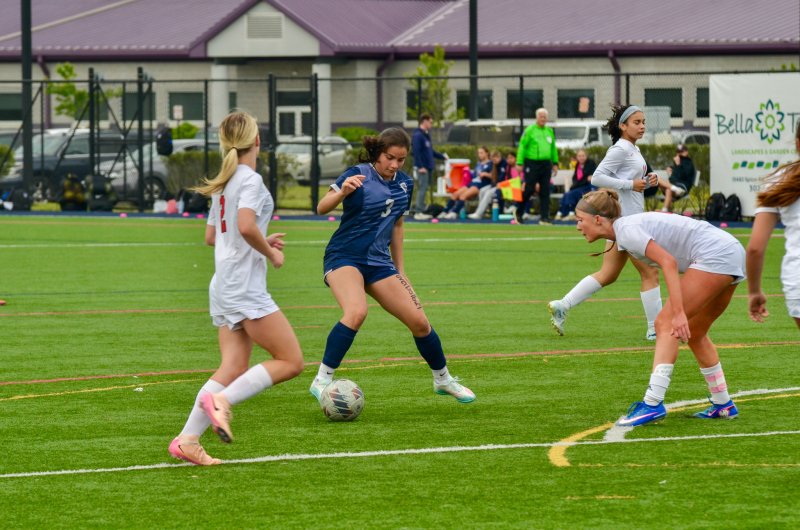 Sussex Academy freshman Patty Lara Nieto flashes her footwork.