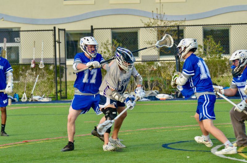 Seahawks junior Gideon Sammons turned into a washing machine in front of the crease.