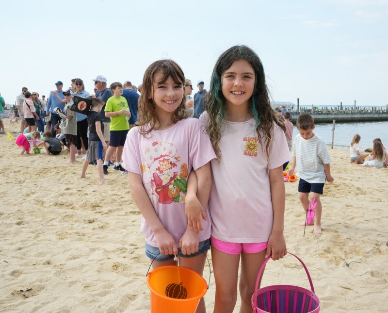 Irie Cameron, left, and Quinn McCauley are ready to participate in the scoop.