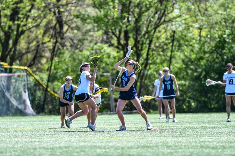 Ally Diehl wins her 200th draw control versus Elizabeth DeLuca of Archmere. DAVE FREDERICK PHOTOS