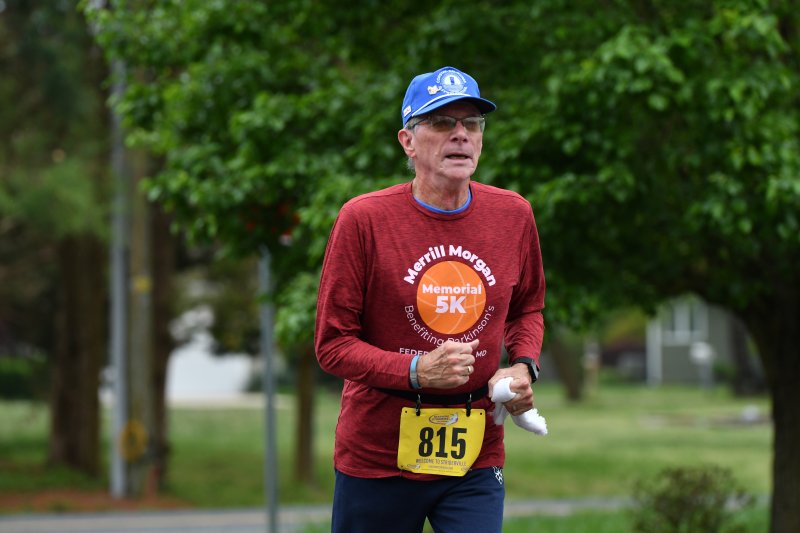 Don Zalenski, 80, wins his age group in 40:58.